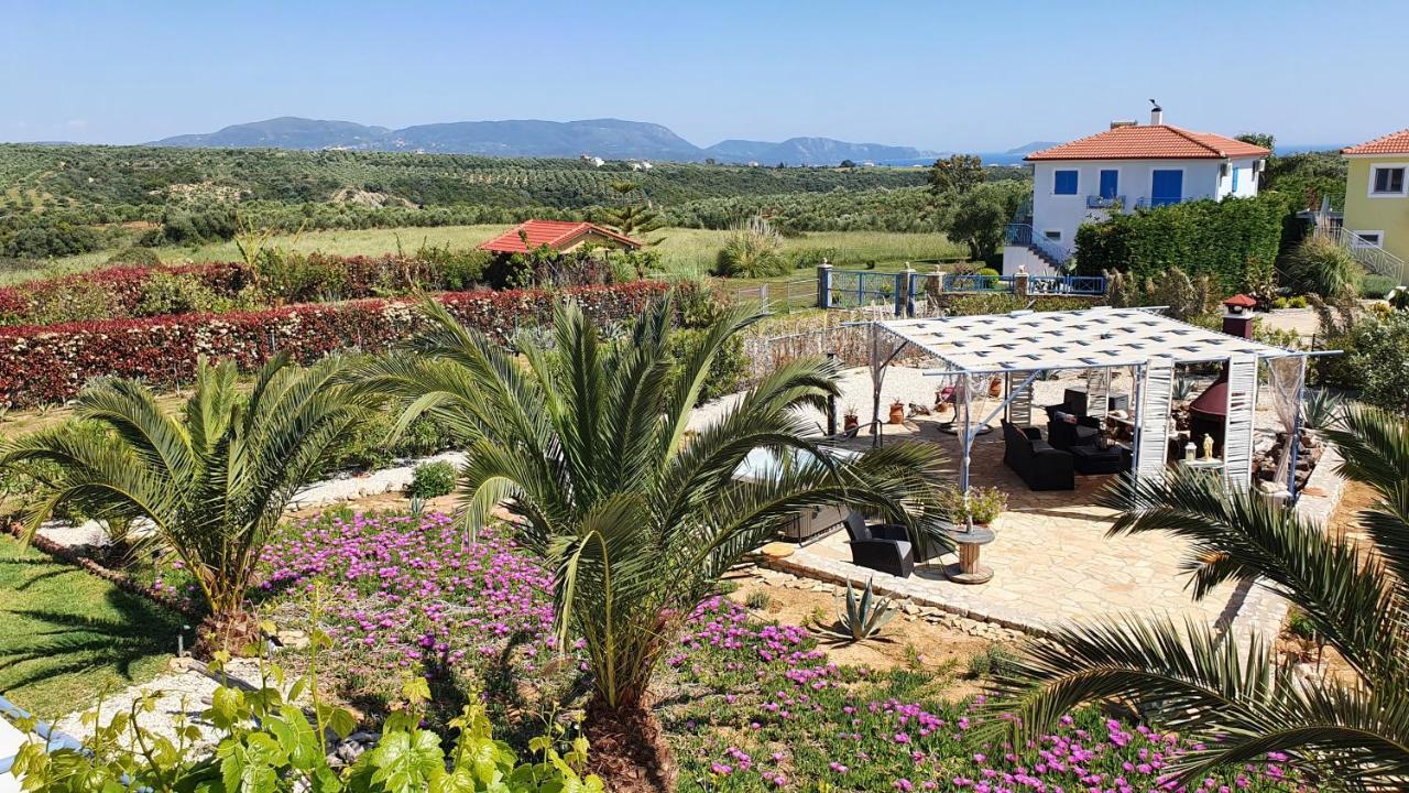Villa Finiki Messinia Upstairs ภายนอก รูปภาพ