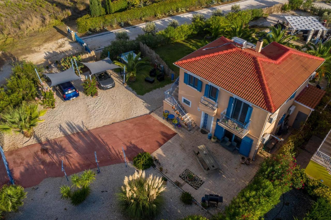 Villa Finiki Messinia Upstairs ภายนอก รูปภาพ