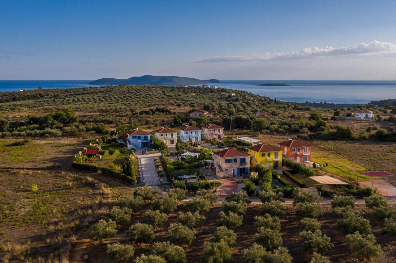 Villa Finiki Messinia Upstairs ภายนอก รูปภาพ